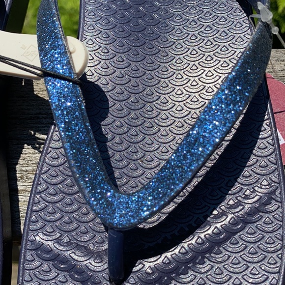 Glitter Thong Flip-Flops Sandals - Picture 3 of 5